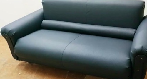 Обивка дивана на дому. Технологический институт 2